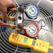 carga-gas-aire-acondicionado